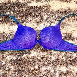 Victoria’s Secret bra